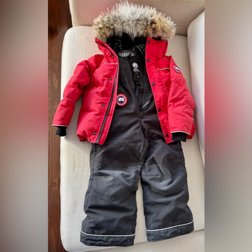 Authentic Canada Goose Kids Snowsuit (Size 4–5)